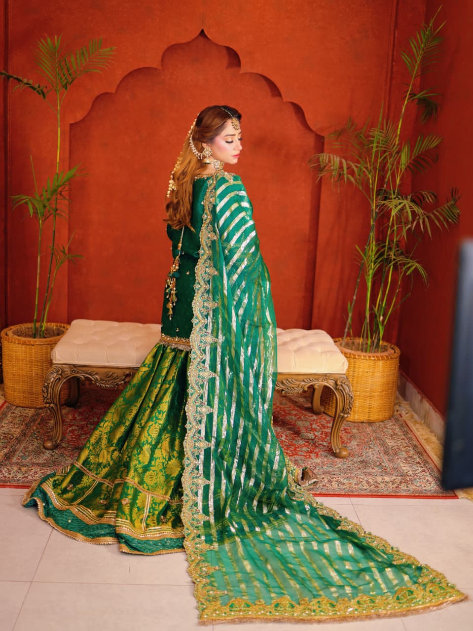 MNR EMERALD LEHENGA CHOLI