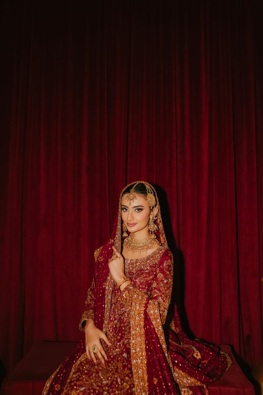 ZEESHAN DANISH VINE RED