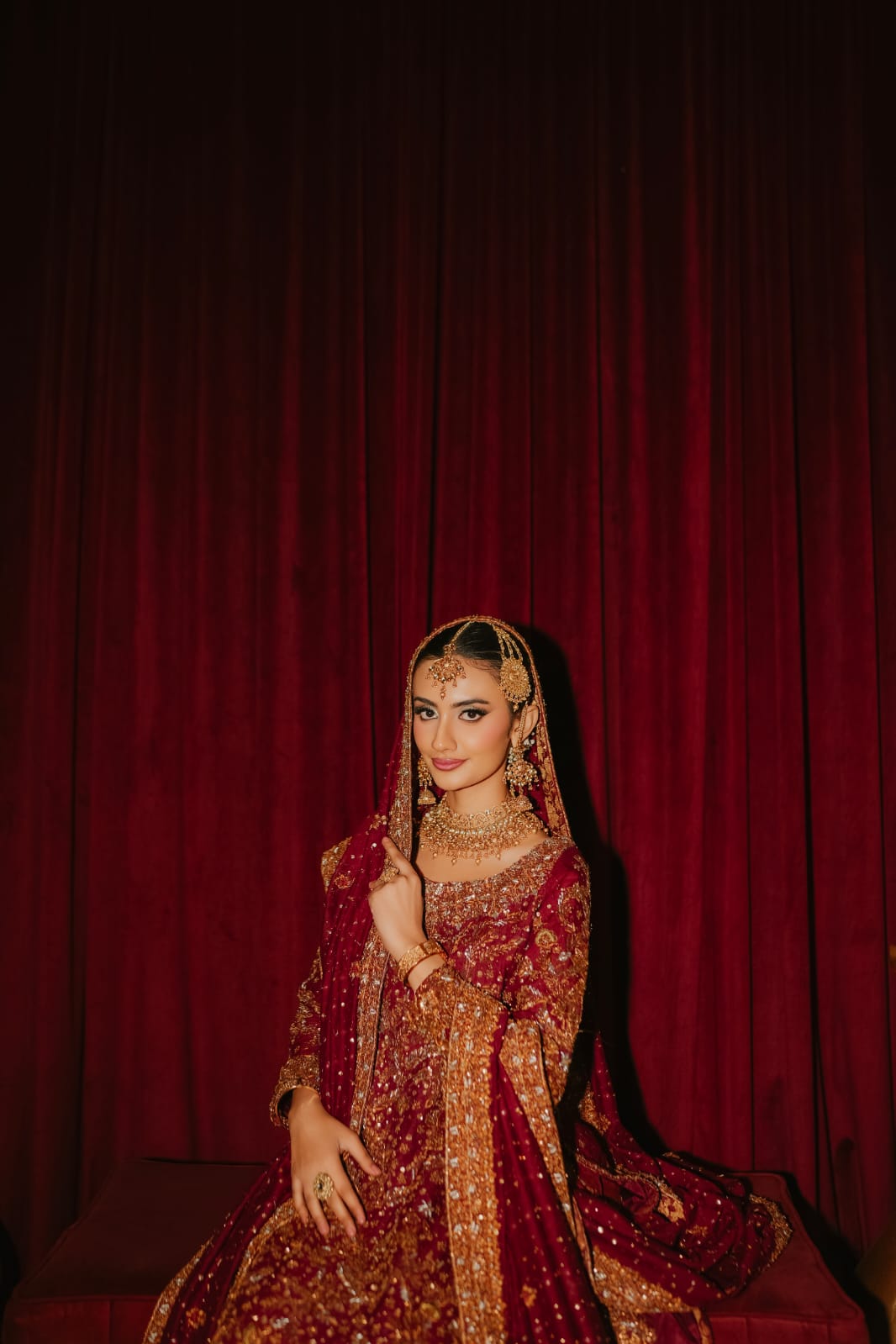 ZEESHAN DANISH VINE RED