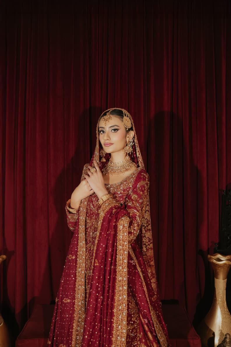 ZEESHAN DANISH VINE RED